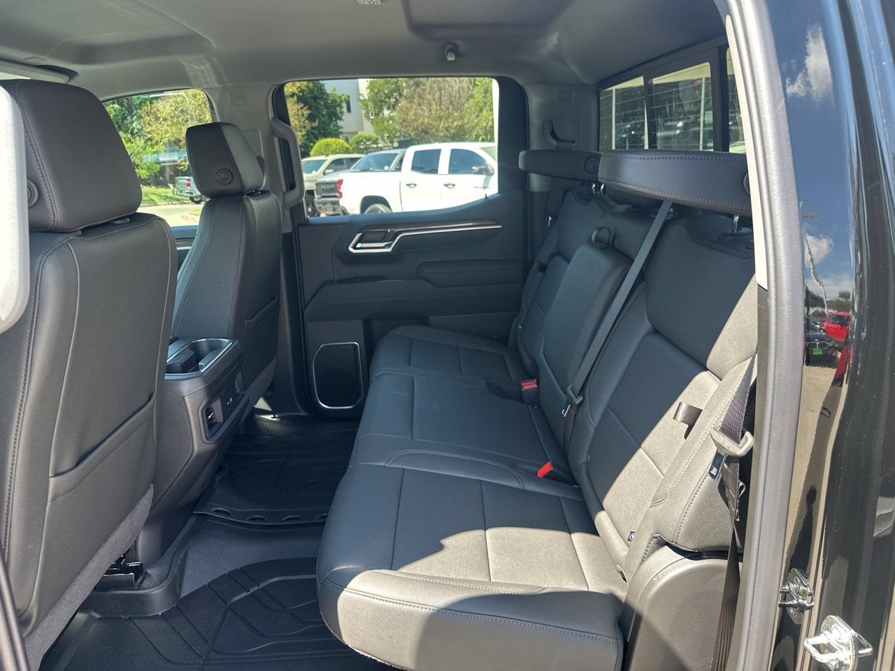 2026 Chevrolet Silverado 1500 RST, photo 25