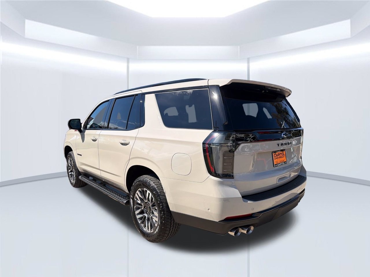 2027 Chevrolet Tahoe Z71 SUV, photo 4