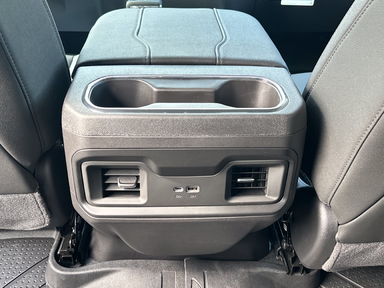 2026 Chevrolet Silverado 1500 RST - Photo 28