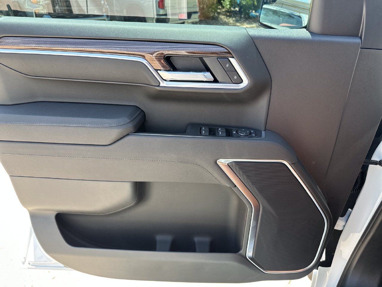 2026 Chevrolet Silverado 1500 LT - Photo 11