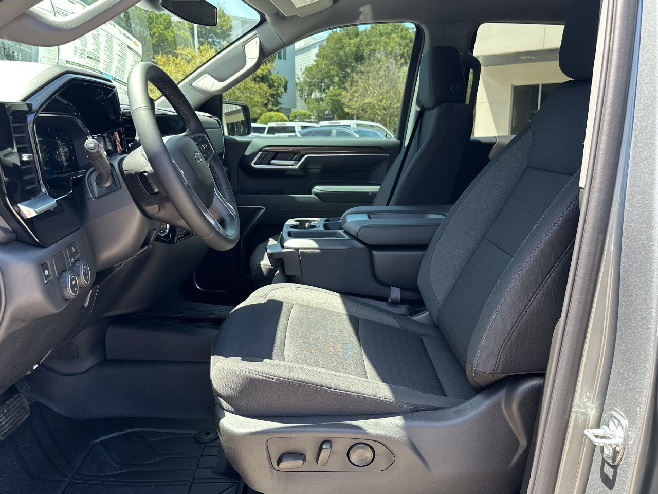 2026 Chevrolet Silverado 1500 RST - Photo 9