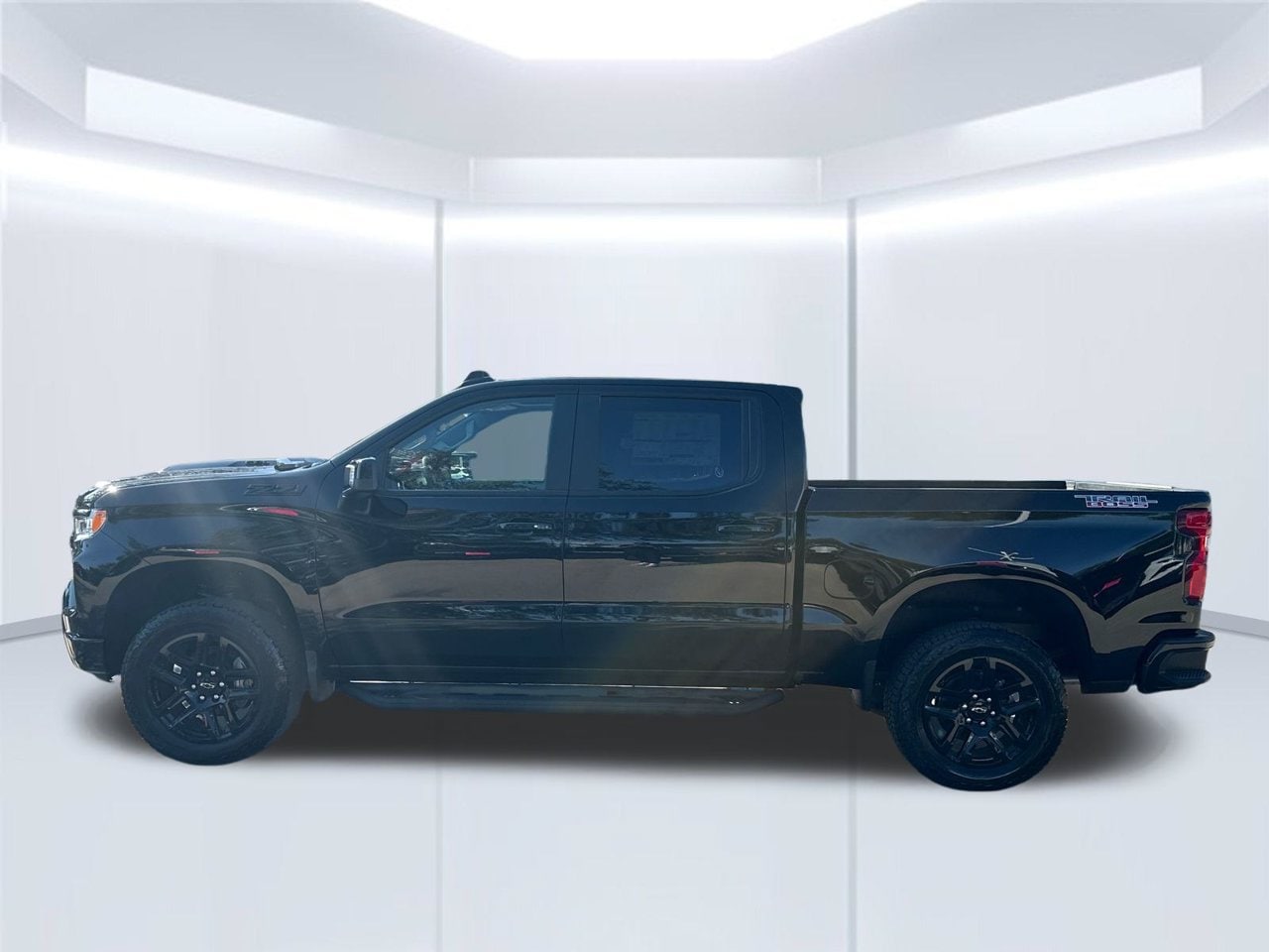 2026 Chevrolet Silverado 1500 LT Trail Boss Truck, photo 3