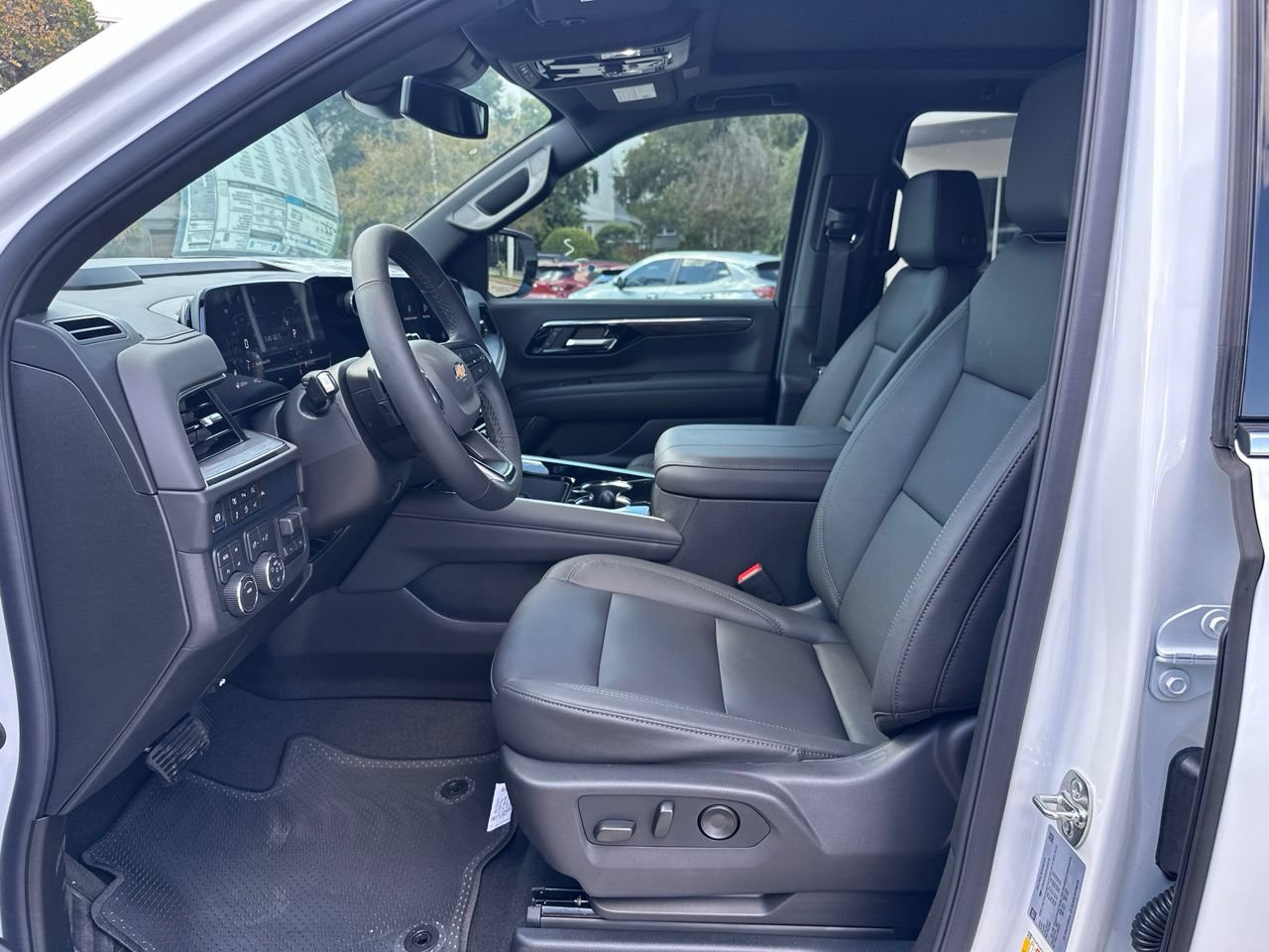 2026 Chevrolet Suburban LT SUV, photo 10