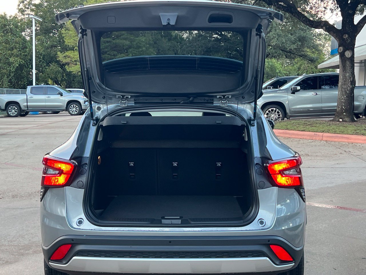 2026 Chevrolet Trax LT - Photo 21