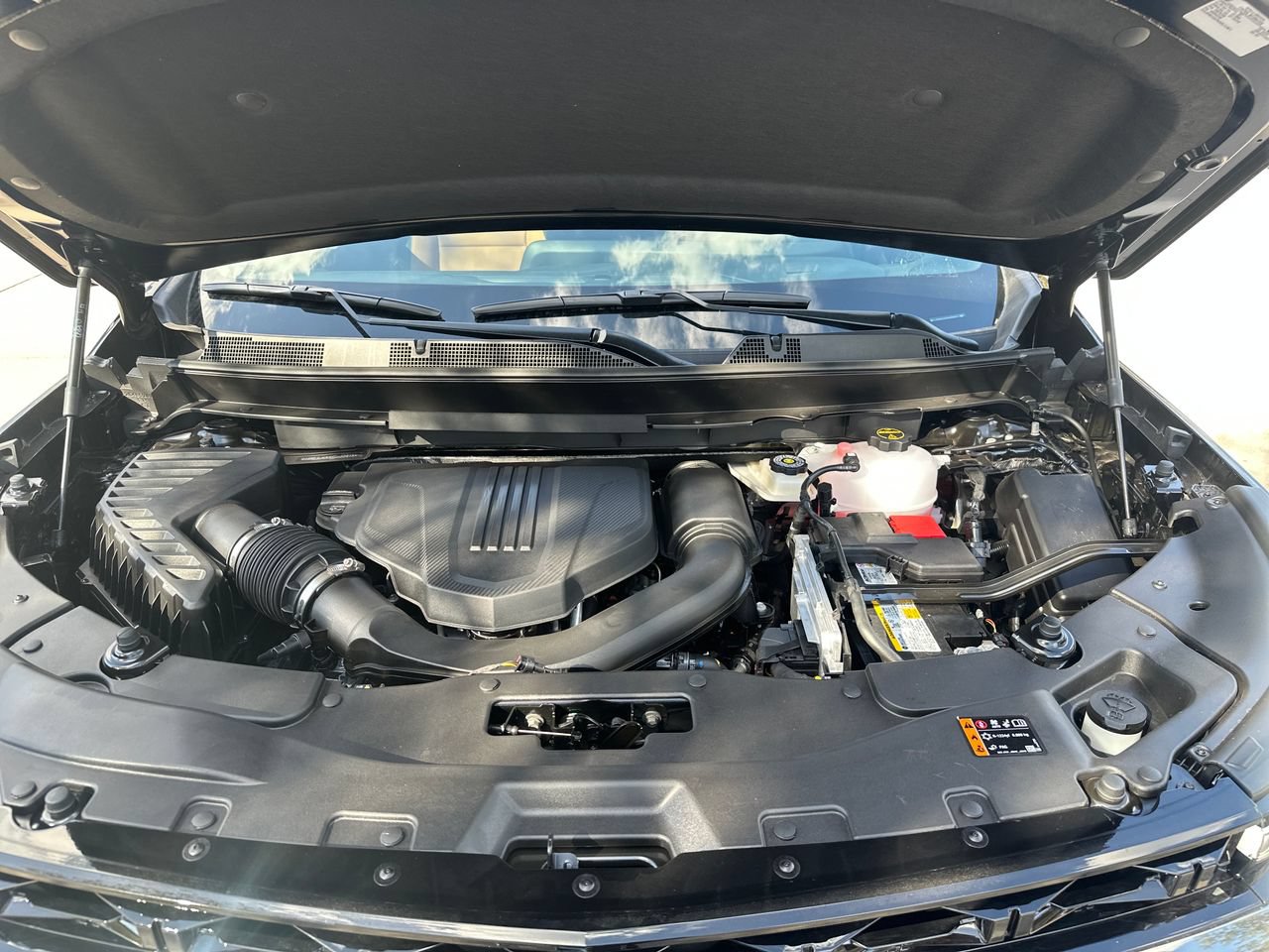 2027 Chevrolet Traverse Z71 - Photo 23