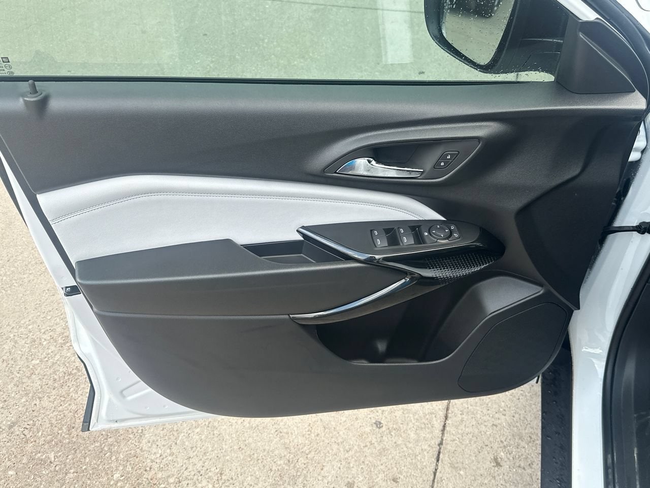 2026 Chevrolet Trax LT - Photo 11