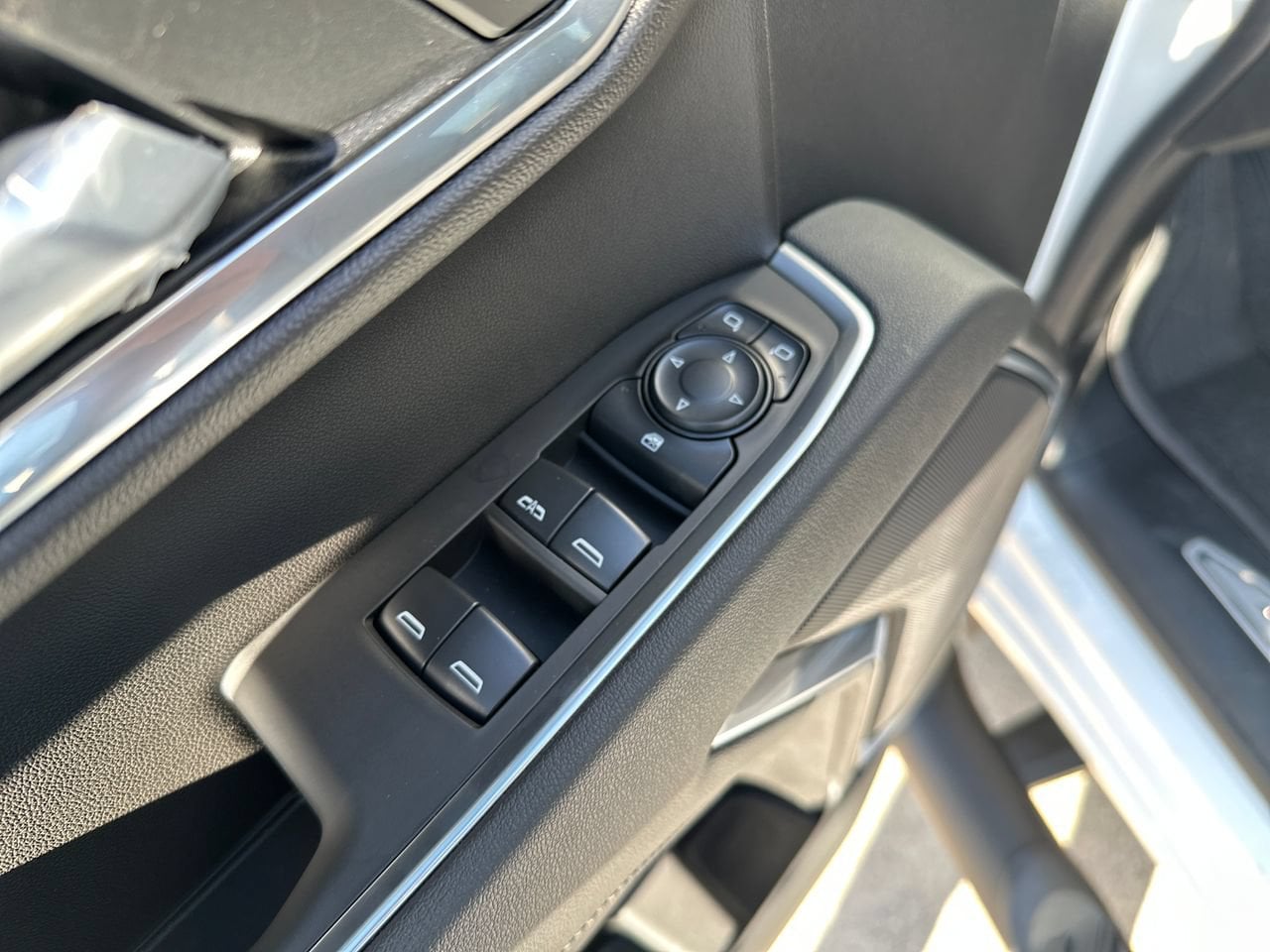 2026 Chevrolet Silverado 1500 RST, photo 11