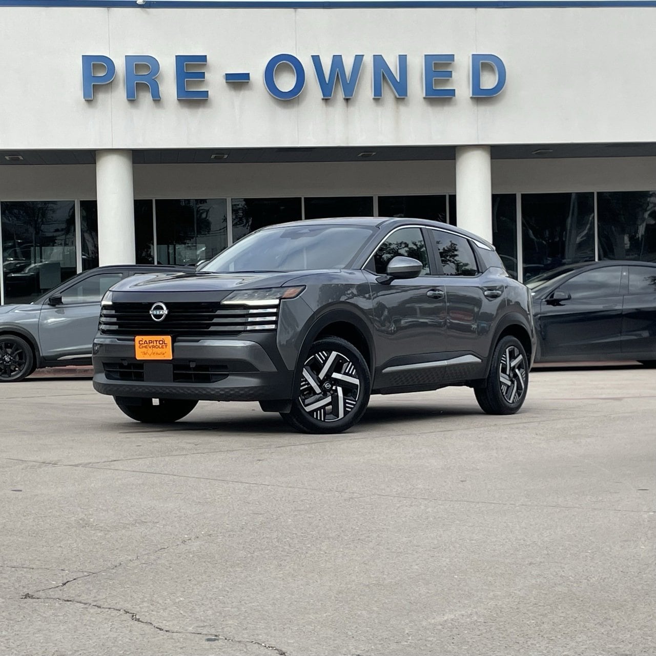 2025 Nissan Kicks SV's photo