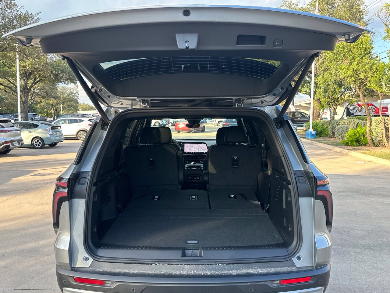 2027 Chevrolet Traverse Z71, photo 29