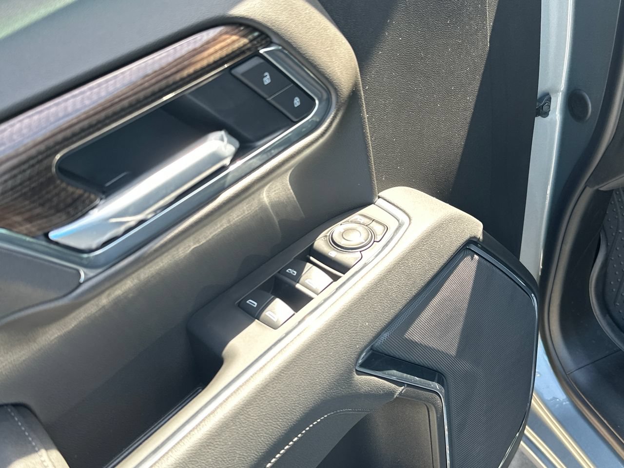 2026 Chevrolet Silverado 1500 LT Truck, photo 11