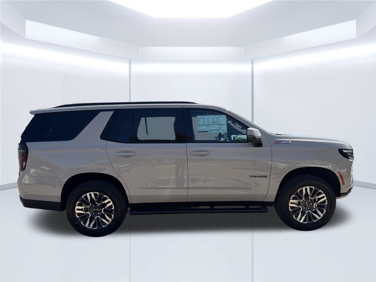 2027 Chevrolet Tahoe Z71 SUV, photo 7
