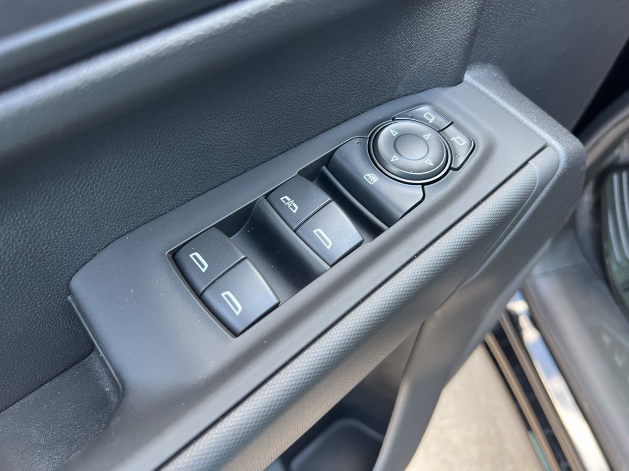 2026 Chevrolet Silverado 1500 Custom Trail Boss - Photo 12