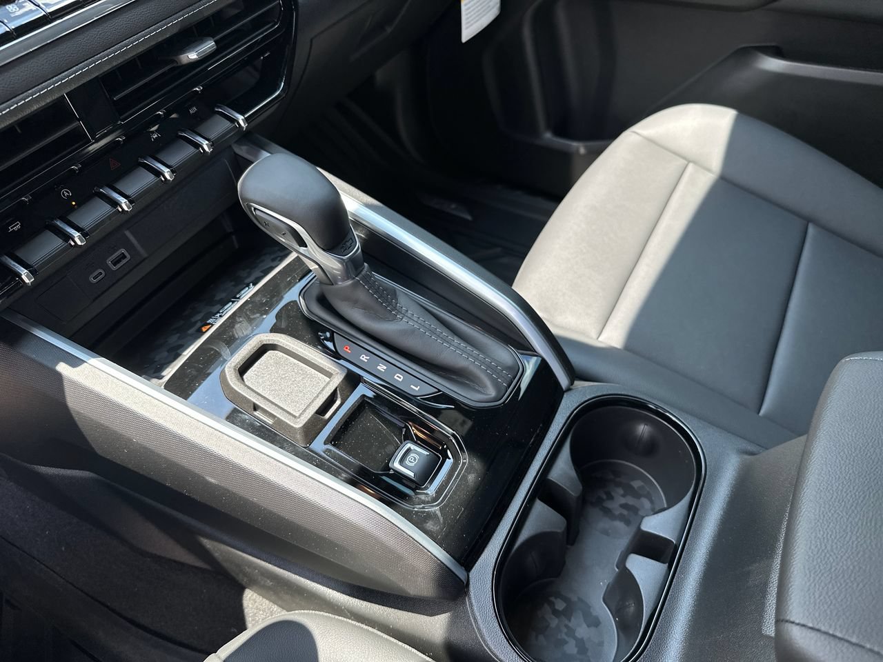 2026 Chevrolet Colorado LT - Photo 25