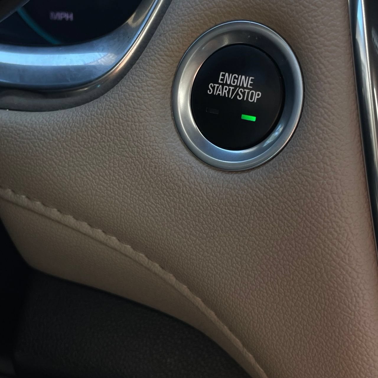 2023 Chevrolet Traverse LS - Photo 16