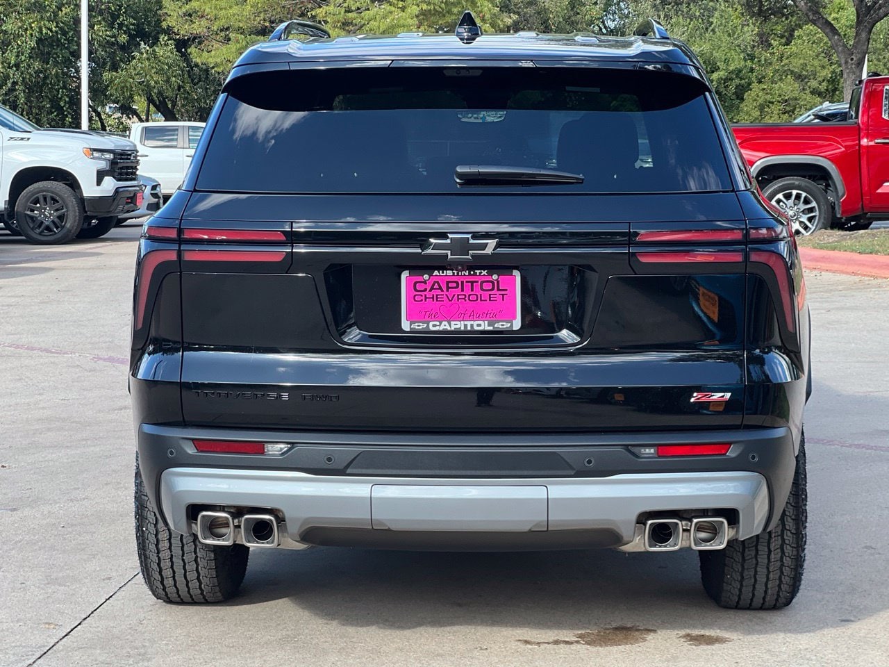 2027 Chevrolet Traverse Z71 SUV, photo 5