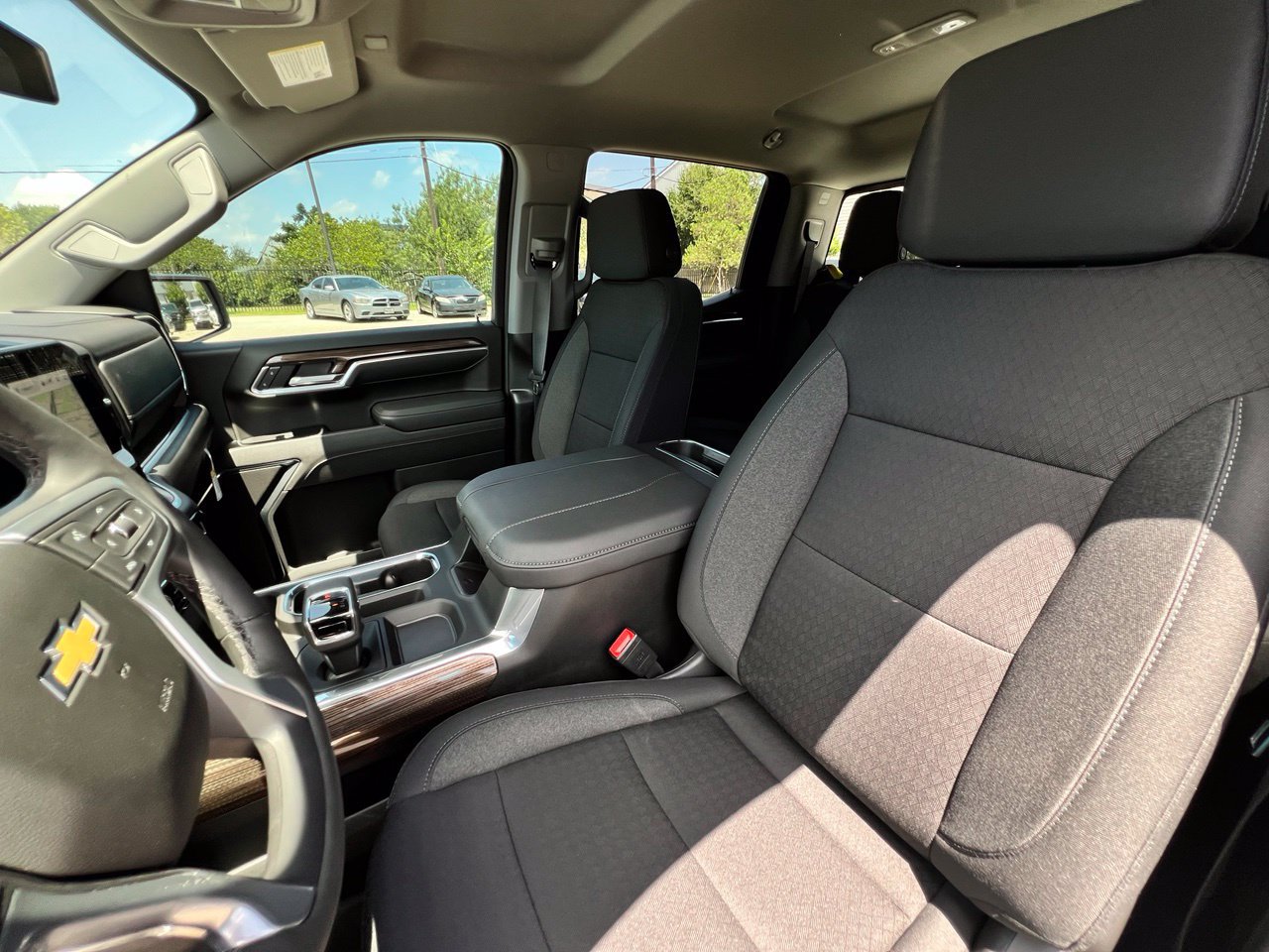 2026 Chevrolet Silverado 1500 LT - Photo 25