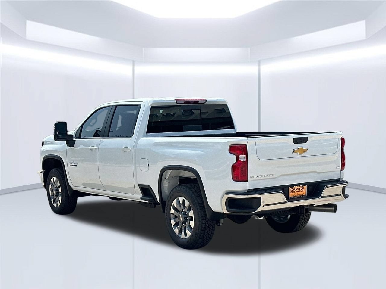 2026 Chevrolet Silverado 2500 HD LT Truck, photo 3