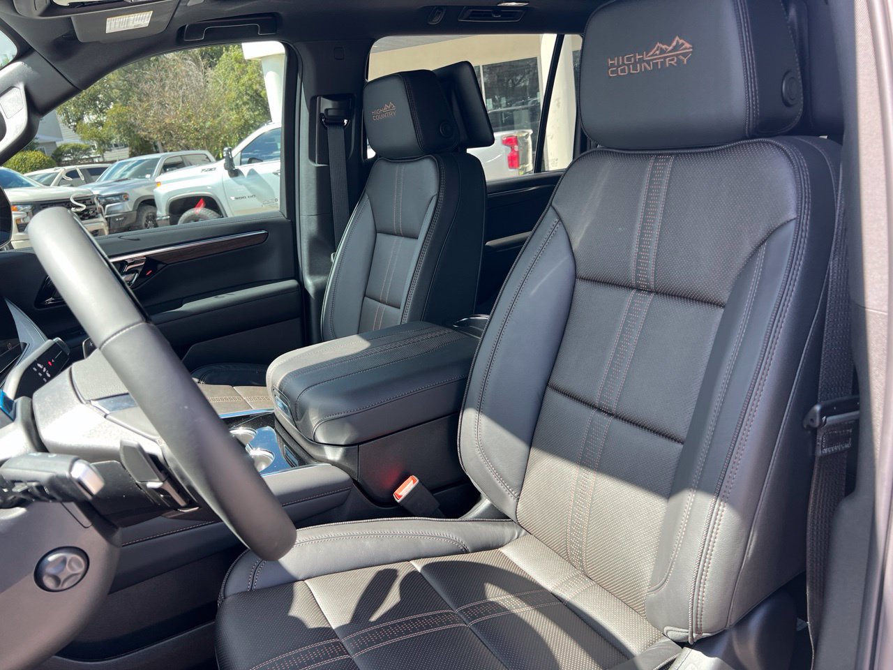 2026 Chevrolet Suburban High Country, photo 11