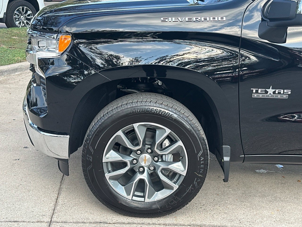 2026 Chevrolet Silverado 1500 LT - Photo 25