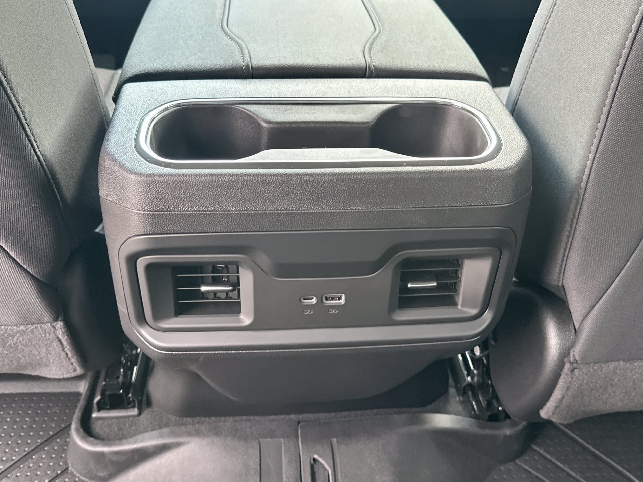 2026 Chevrolet Silverado 1500 LT - Photo 26