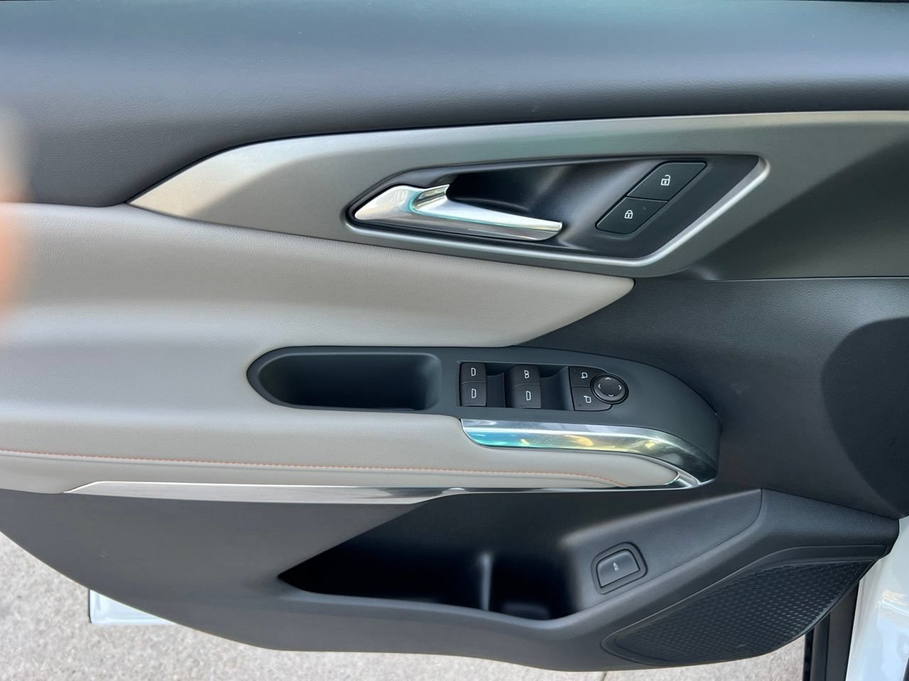 2026 Chevrolet Traverse LT - Photo 15