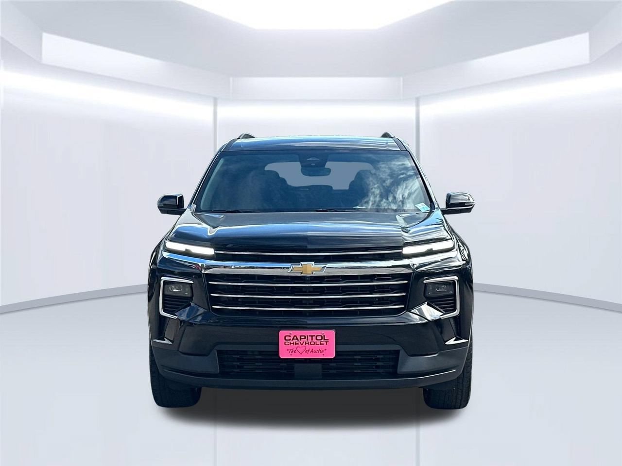 2027 Chevrolet Traverse LT SUV, photo 9