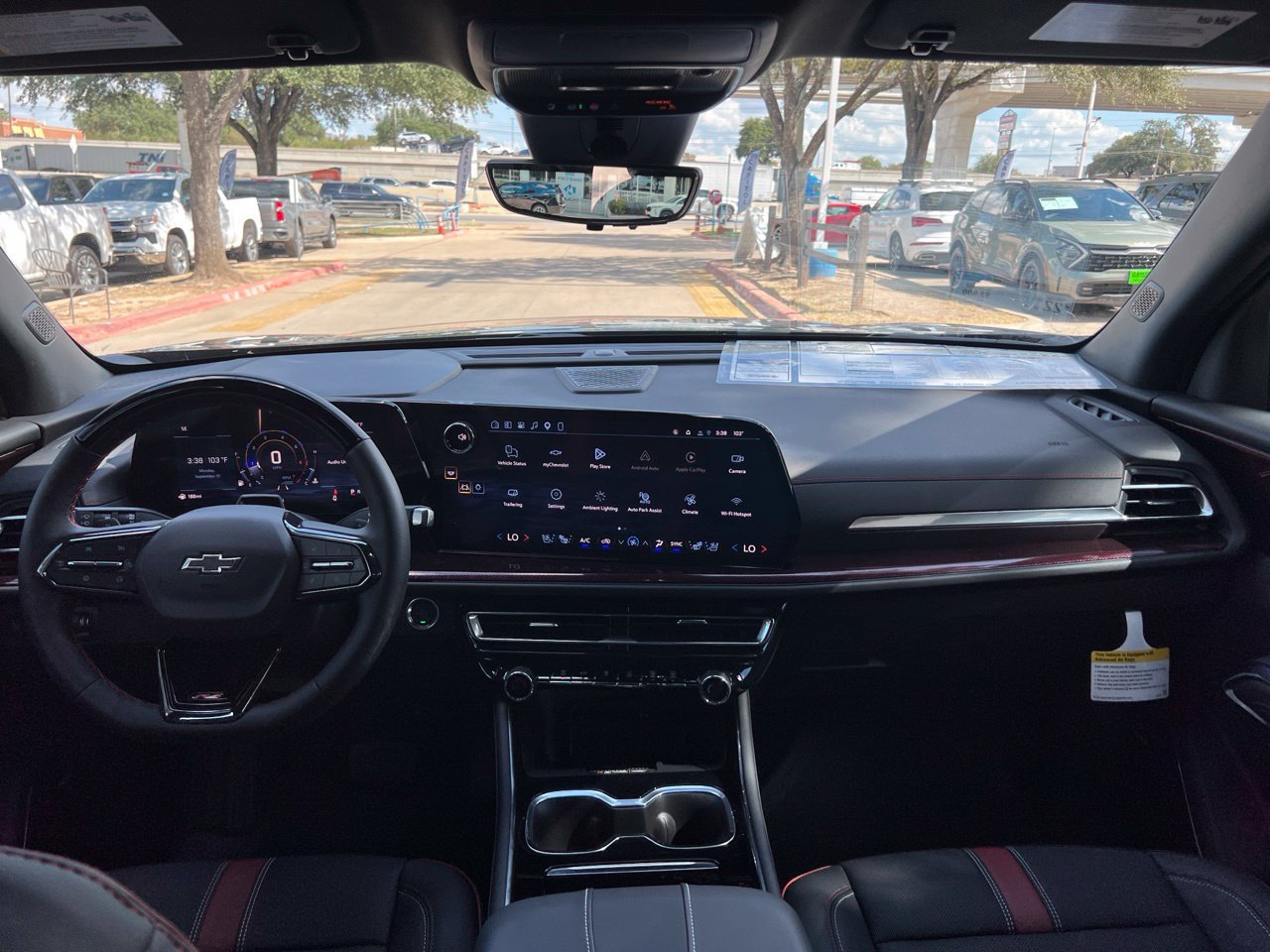 2027 Chevrolet Traverse RS SUV, photo 15