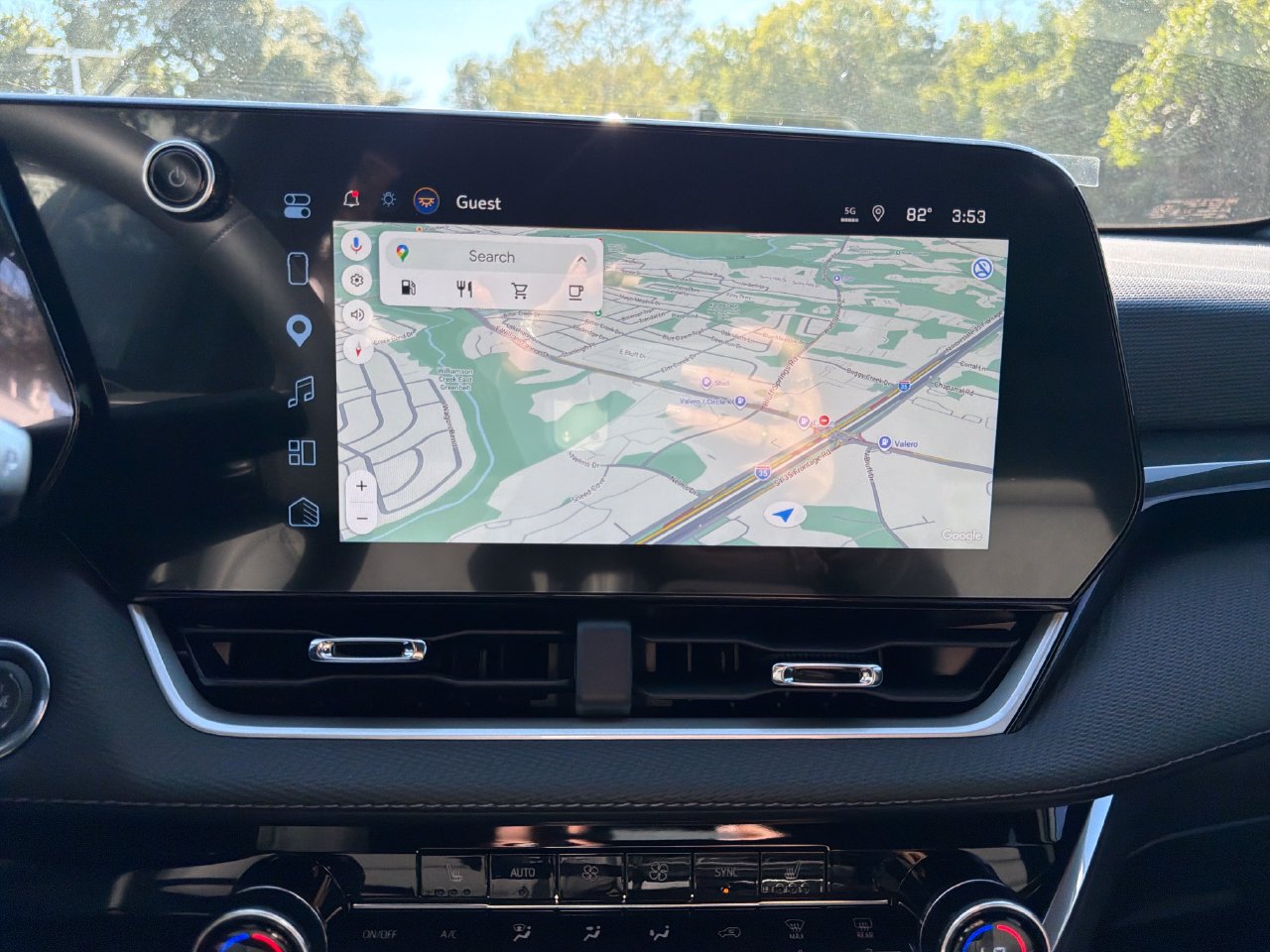 2027 Chevrolet Equinox LT - Photo 19