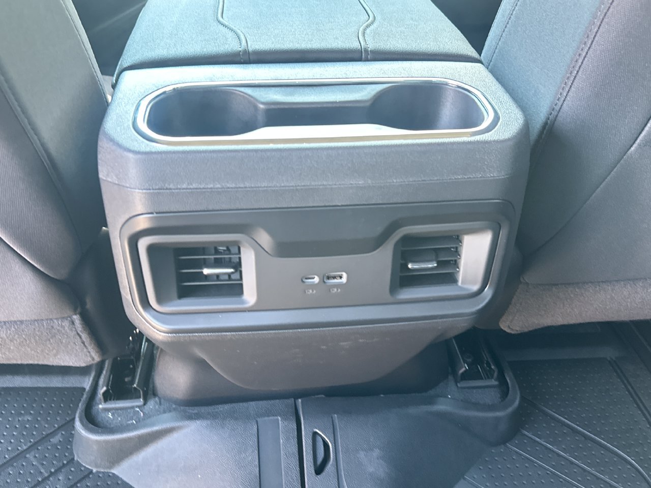 2026 Chevrolet Silverado 1500 LT - Photo 28