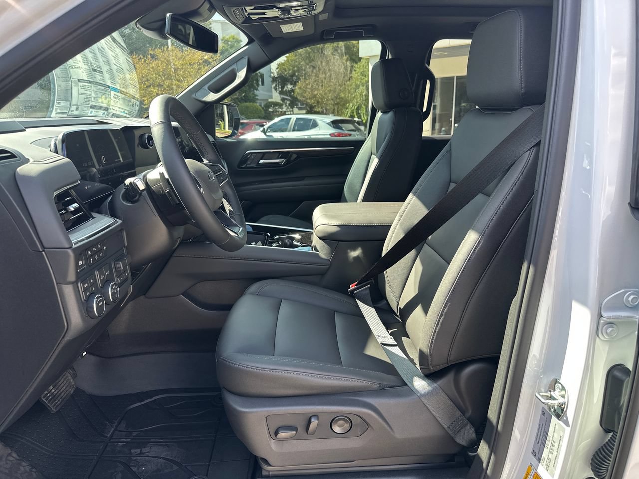 2026 Chevrolet Suburban Z71 SUV, photo 10