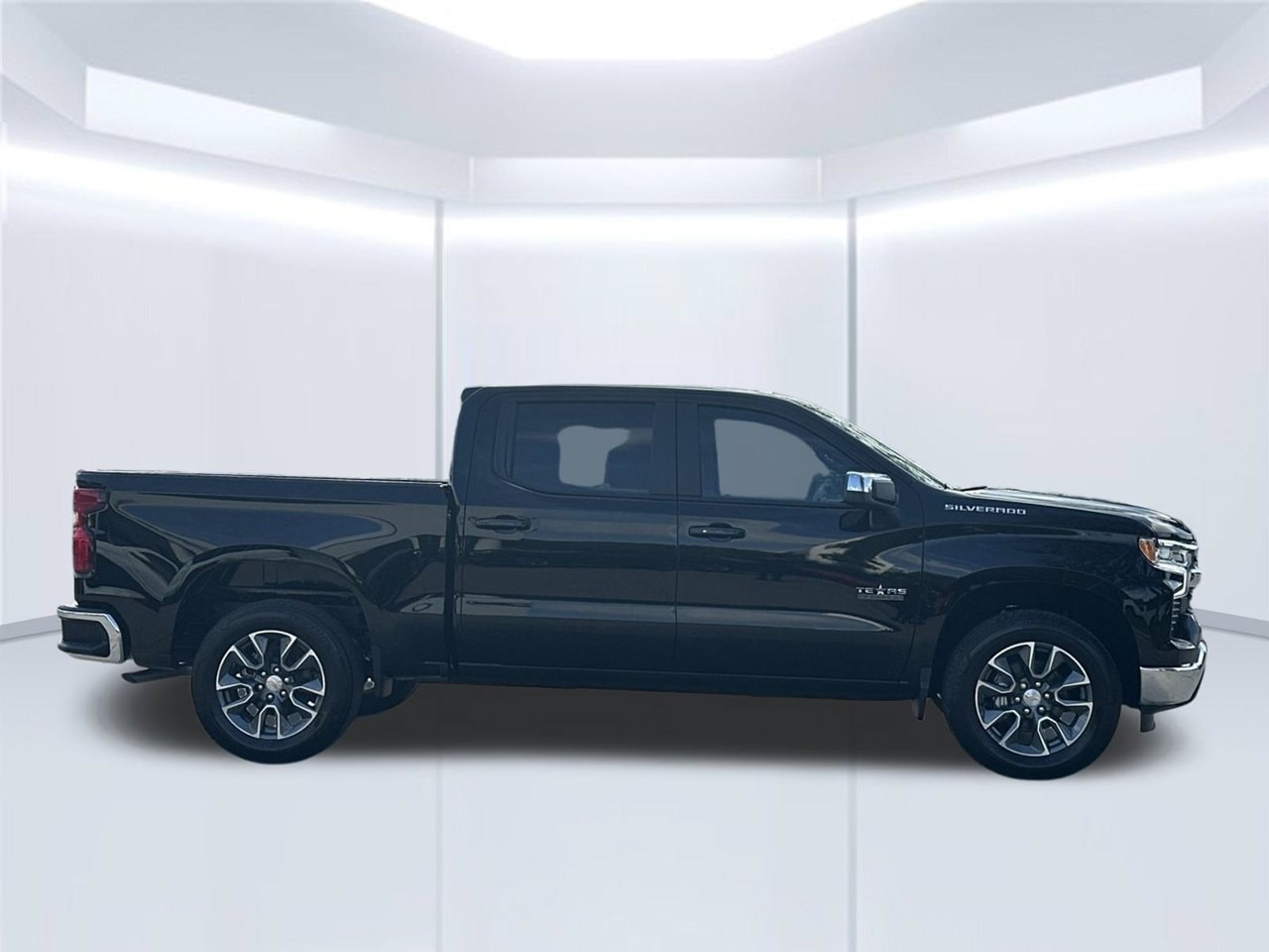 2026 Chevrolet Silverado 1500 LT - Photo 6