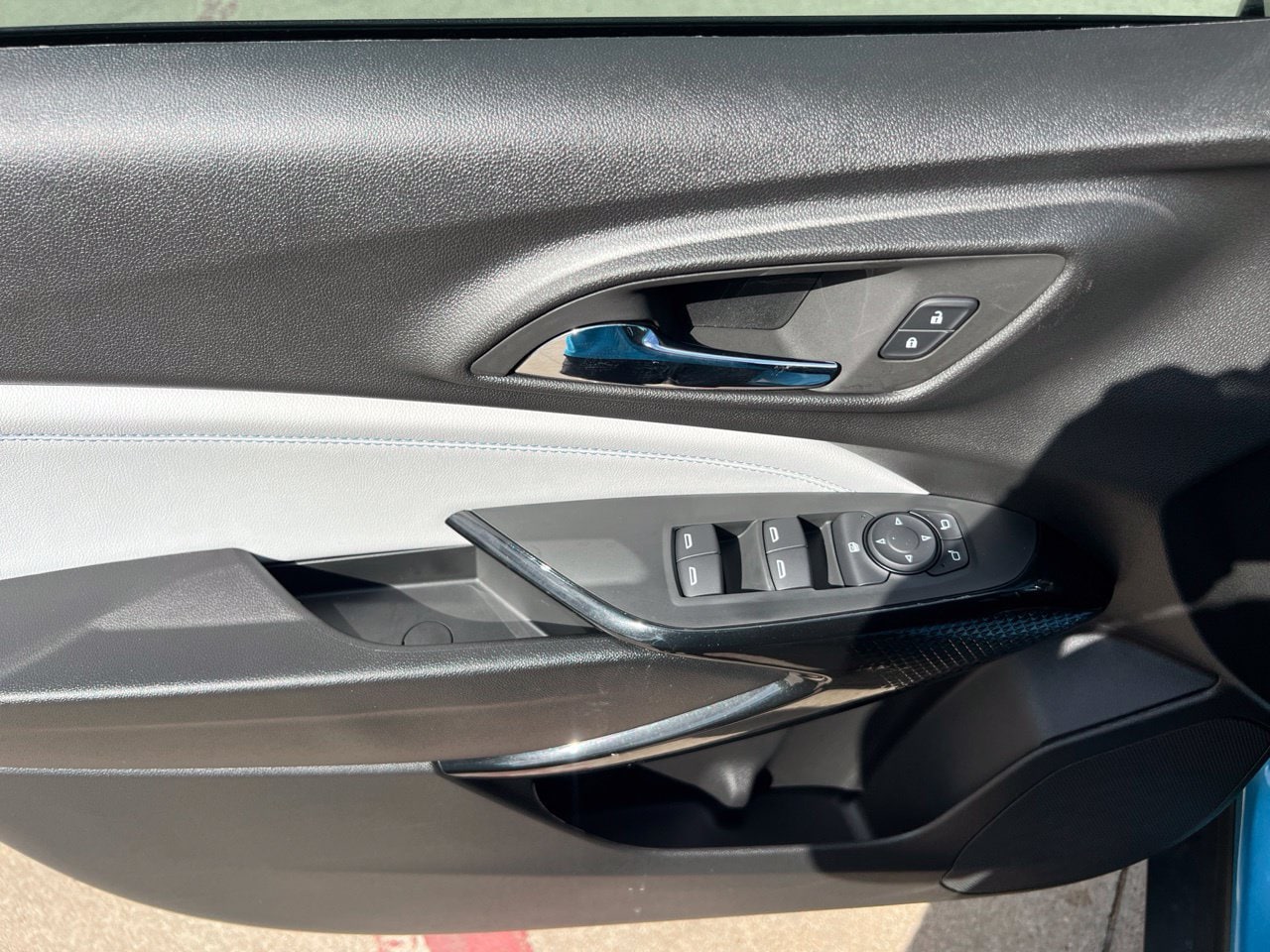 2026 Chevrolet Trax LT - Photo 11