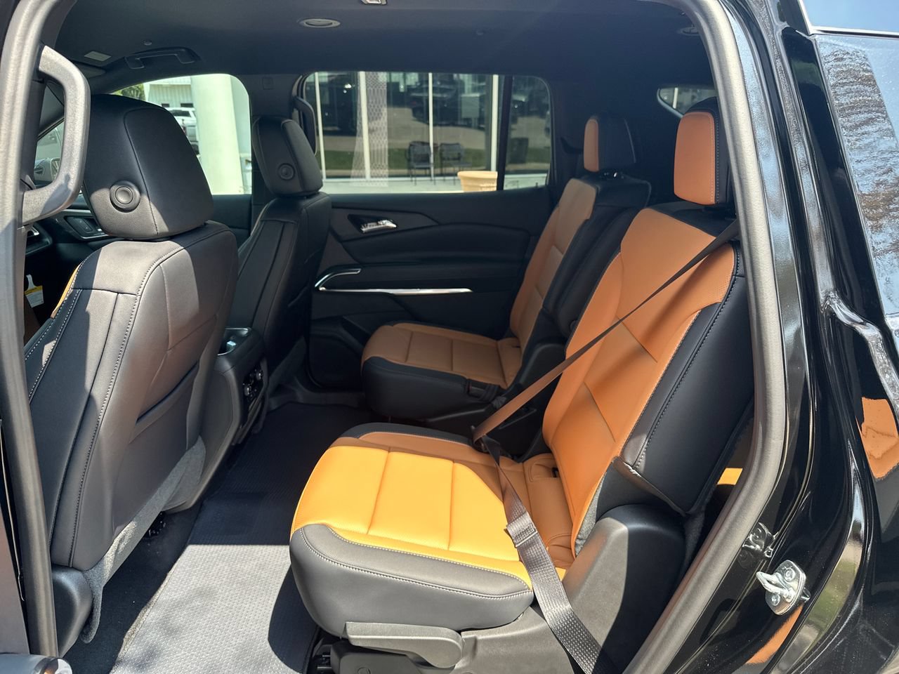 2027 Chevrolet Traverse Z71 SUV, photo 25