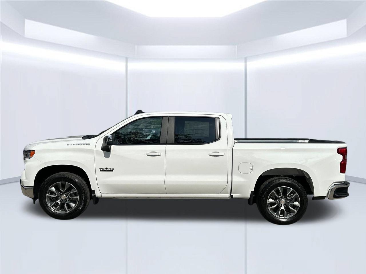 2026 Chevrolet Silverado 1500 LT, photo 2