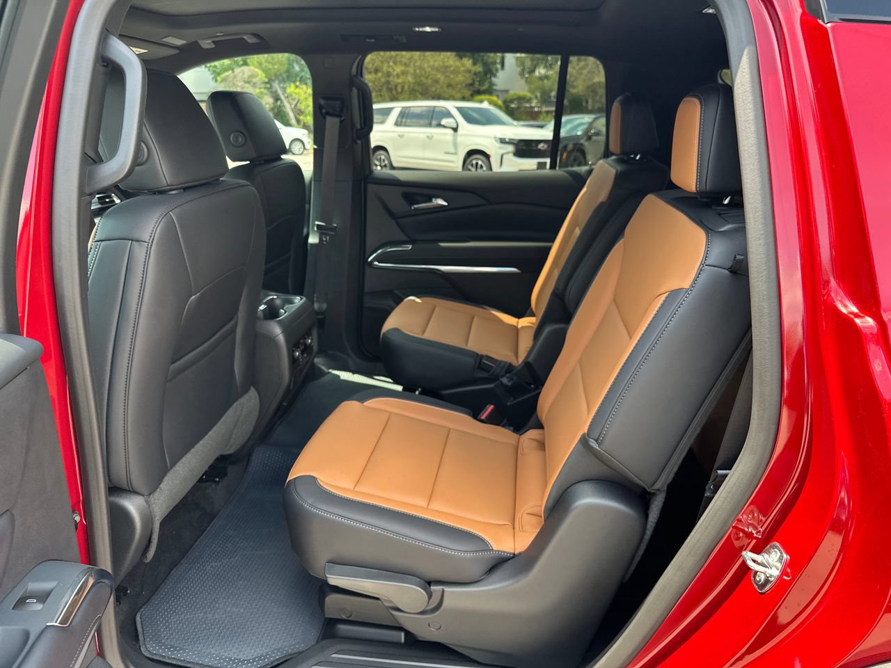2027 Chevrolet Traverse Z71 SUV, photo 26