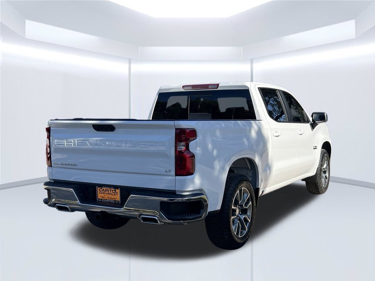 2026 Chevrolet Silverado 1500 LT - Photo 6