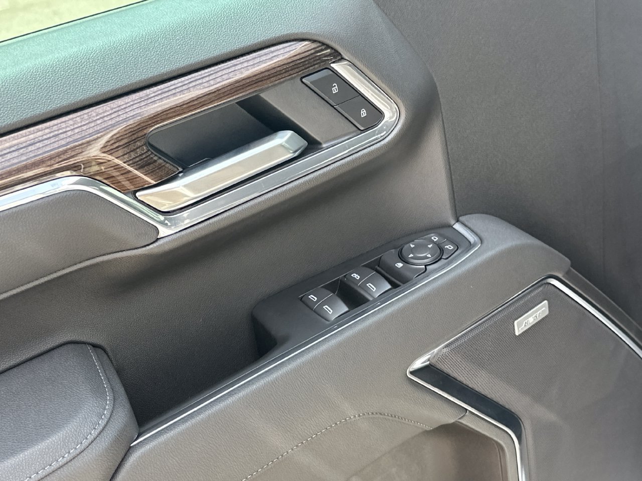 2026 Chevrolet Silverado 1500 RST - Photo 11