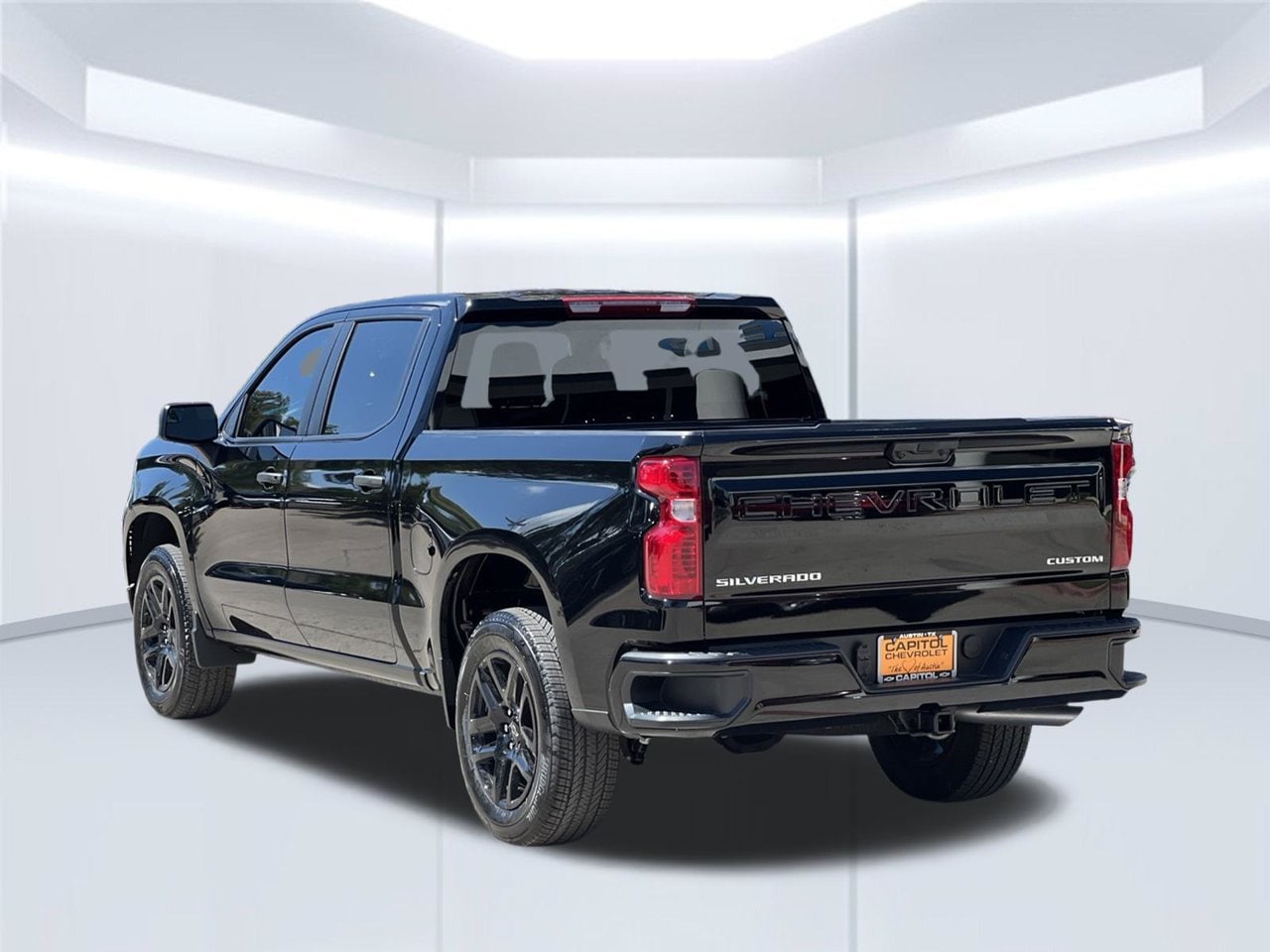 2026 Chevrolet Silverado 1500 Custom - Photo 3