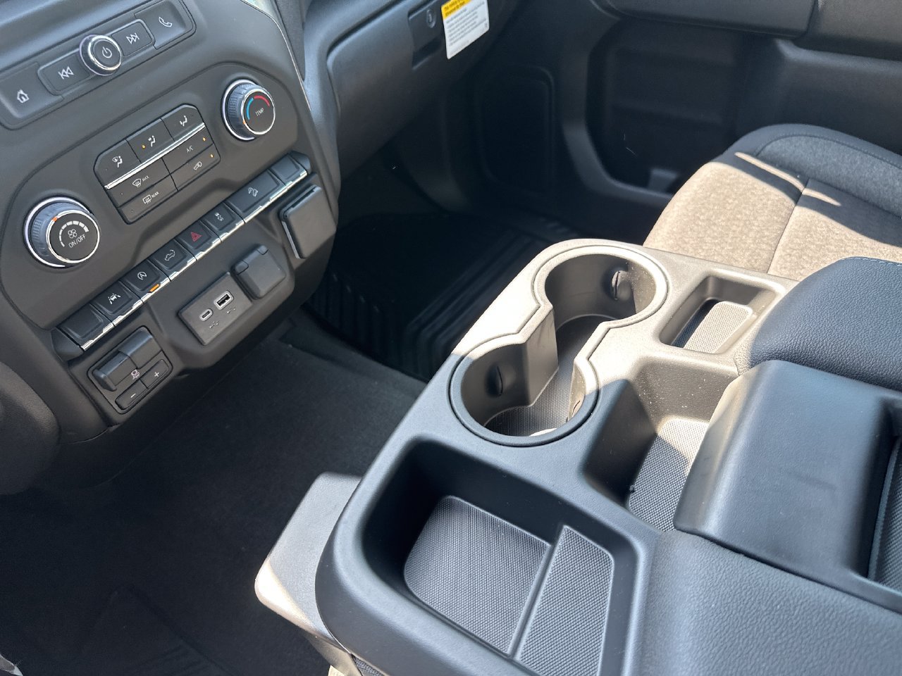 2026 Chevrolet Silverado 1500 Custom Trail Boss - Photo 24