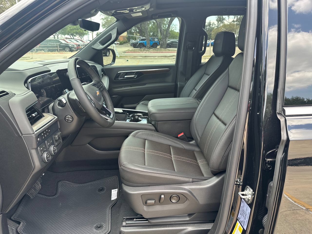 2026 Chevrolet Tahoe High Country SUV, photo 10