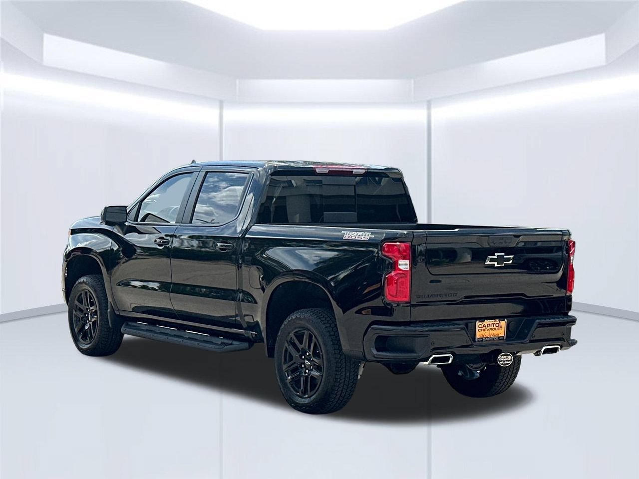 2026 Chevrolet Silverado 1500 LT Trail Boss Truck, photo 3
