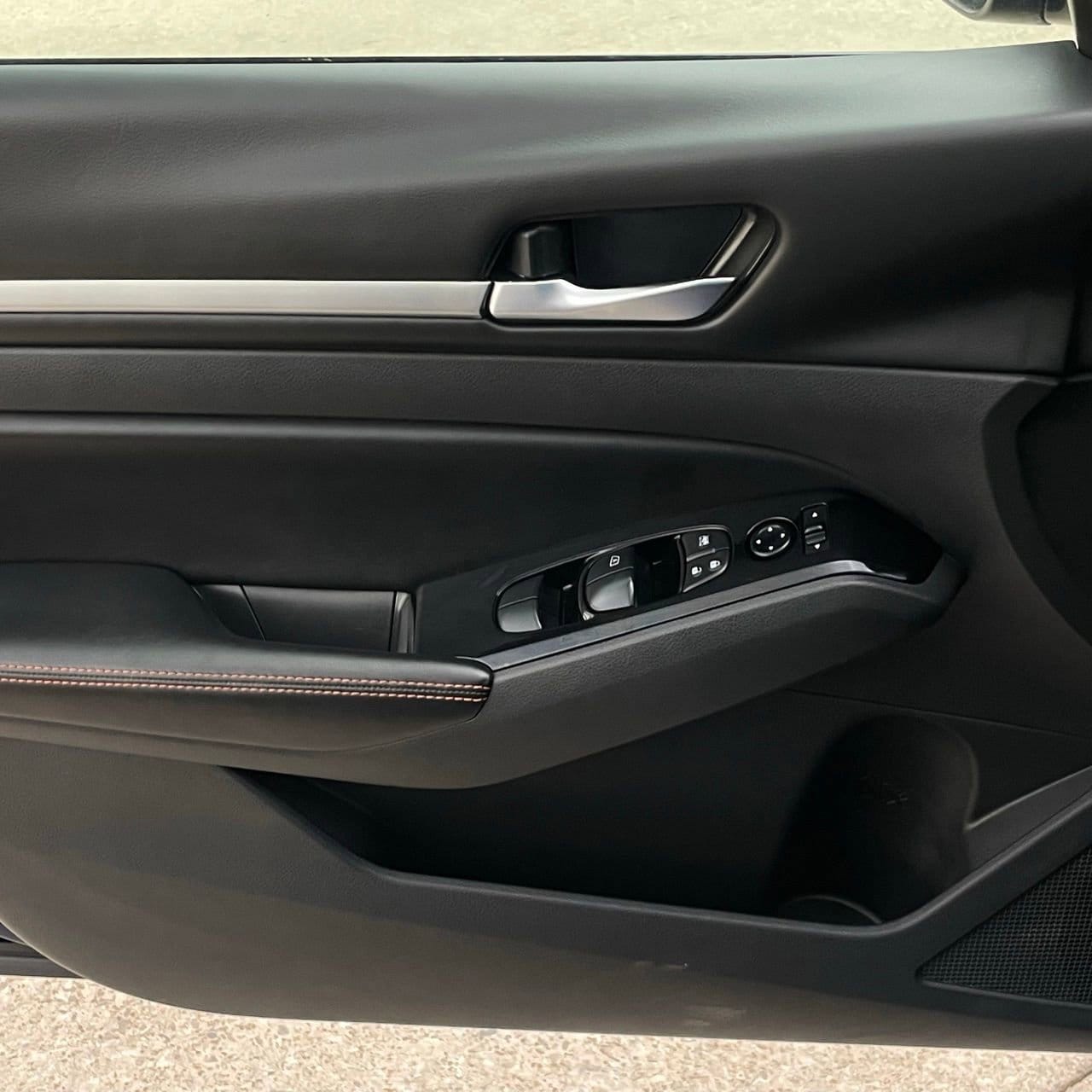 2024 Nissan Altima SR - Photo 21
