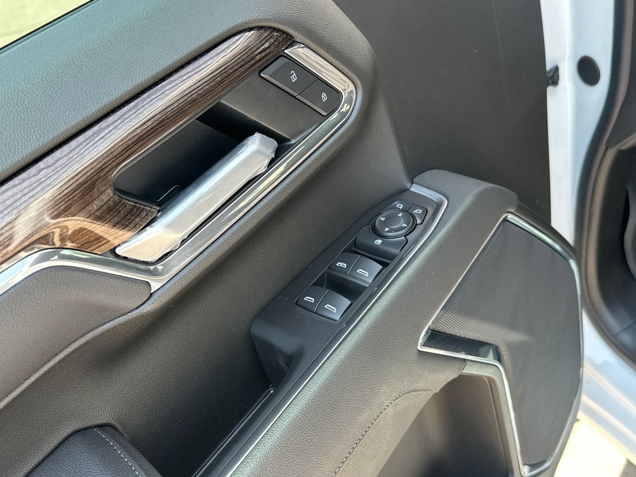 2026 Chevrolet Silverado 1500 LT Truck, photo 19