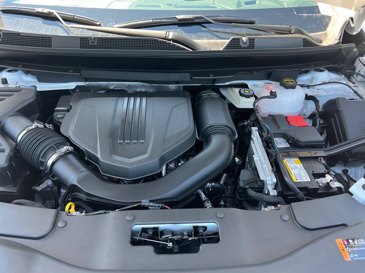 2027 Chevrolet Traverse LT SUV, photo 23