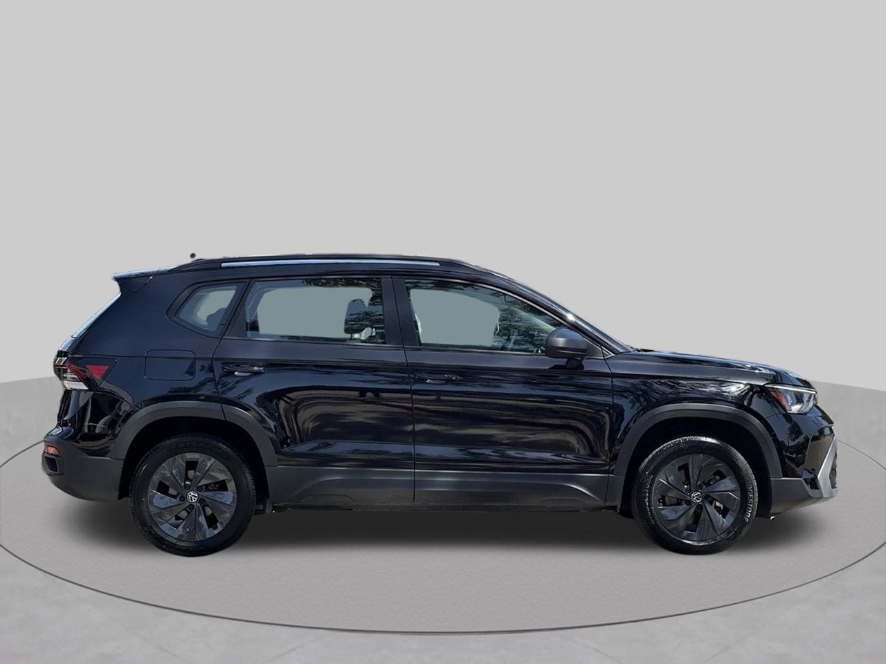 2025 Volkswagen Taos S - Photo 6