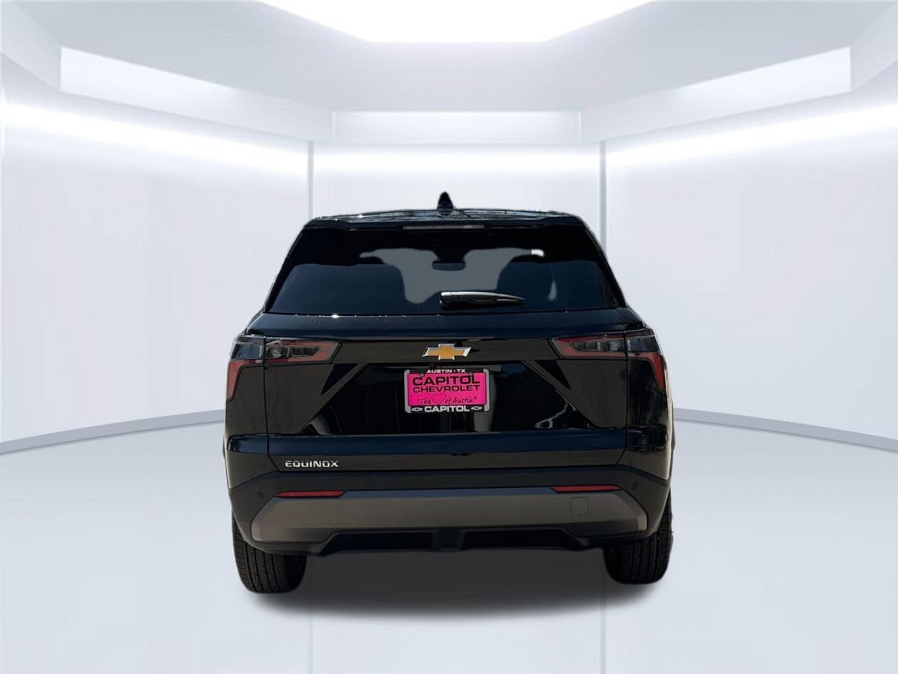 2027 Chevrolet Equinox LT - Photo 4
