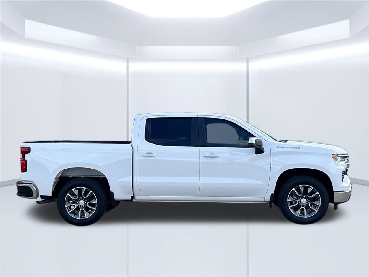 2026 Chevrolet Silverado 1500 LT - Photo 8