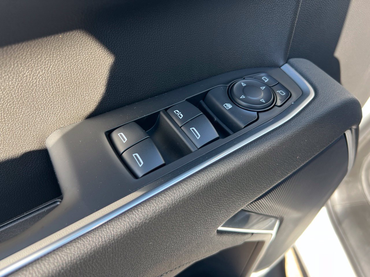 2026 Chevrolet Silverado 1500 RST - Photo 12