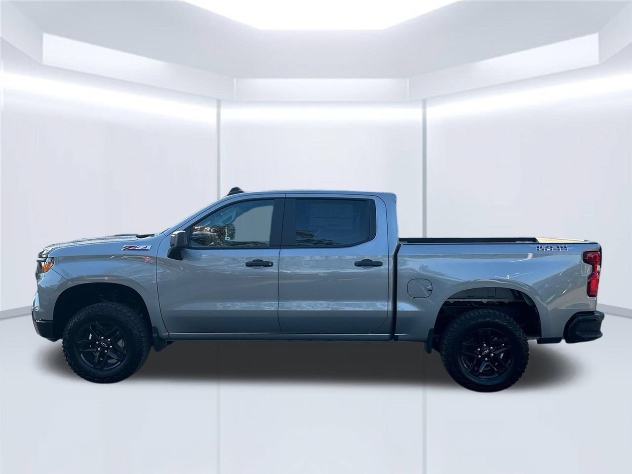 2026 Chevrolet Silverado 1500 Custom Trail Boss Truck, photo 2