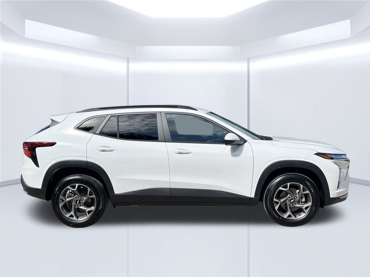 2026 Chevrolet Trax LT - Photo 6